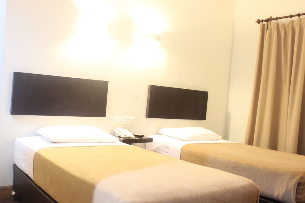 Hotel Tilamas Juanda Sawotratap Εξωτερικό φωτογραφία