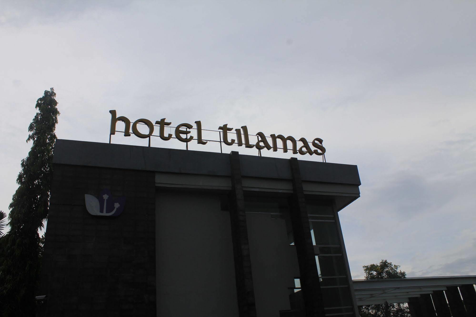 Hotel Tilamas Juanda Sawotratap Εξωτερικό φωτογραφία