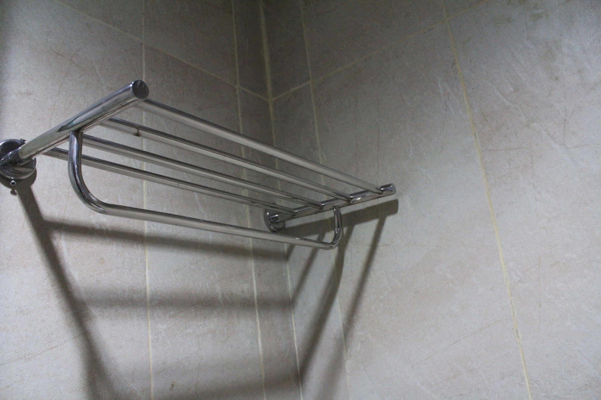 Hotel Tilamas Juanda Sawotratap Εξωτερικό φωτογραφία